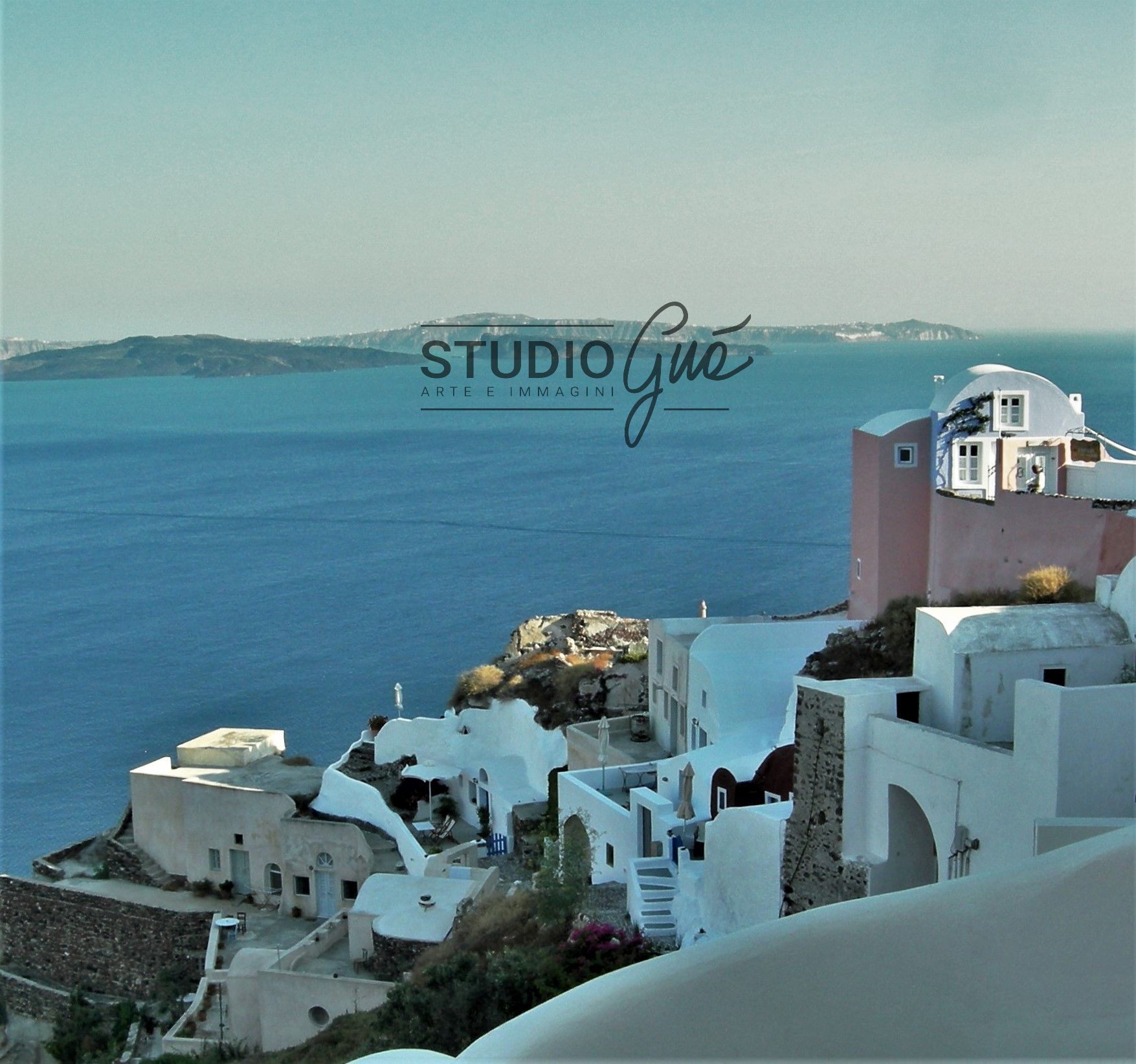 SANTORINI