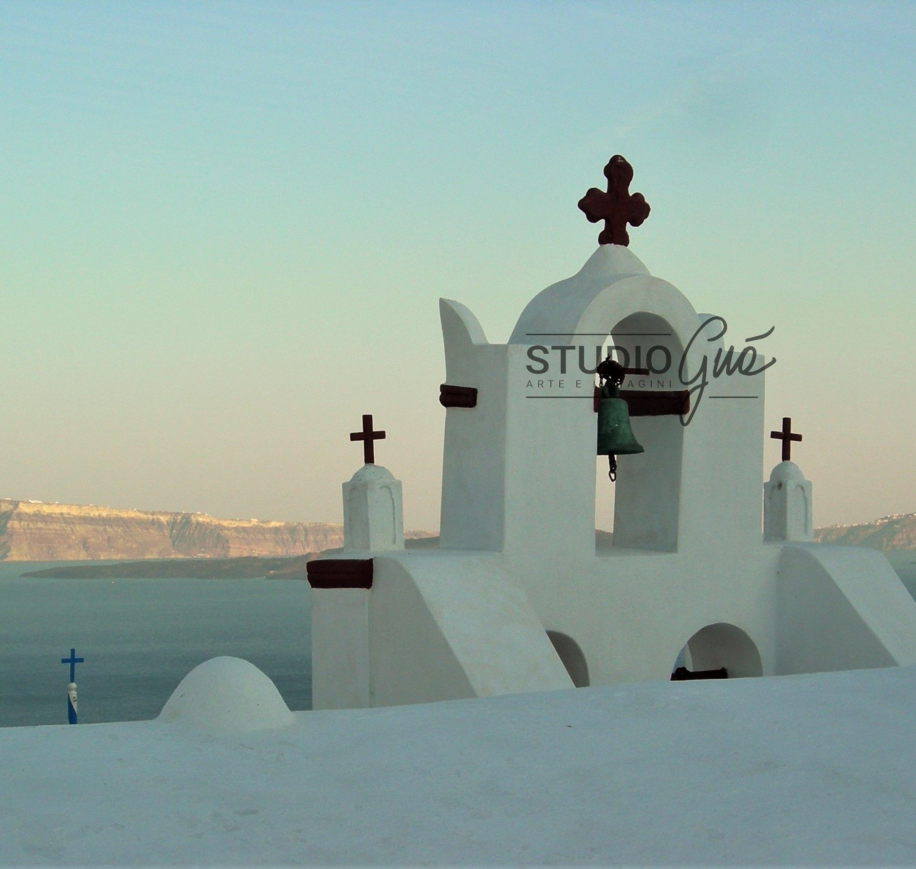 SANTORINI